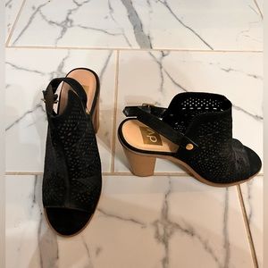 Black wedges peep toe